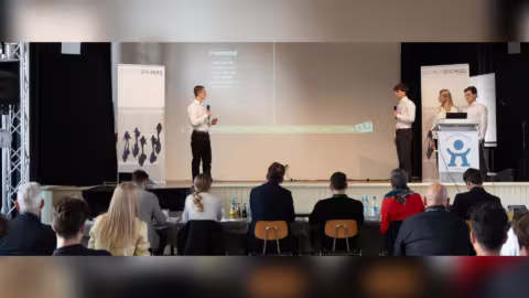 Mit EXAM.AI ins Finale: Schloss Torgelow überzeugt bei business@school