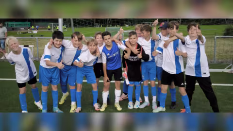 Unsere Juniorkicker zu Gast im Müritzstadion