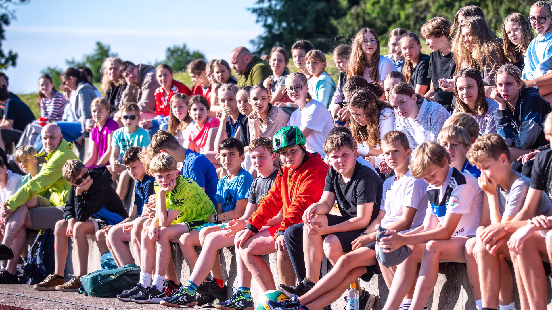Triathlon und letzte Schulversammlung des Schuljahres Triathlon und letzte Schulversammlung des Schuljahres