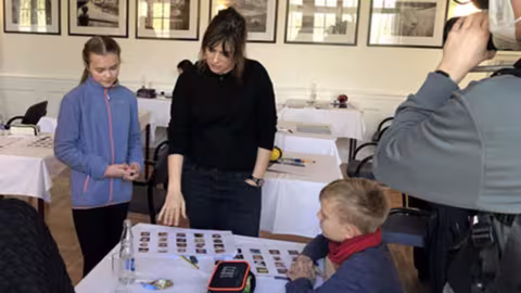 Nora Tschirner trainiert mit dem Gedächtnisprojekt Nora Tschirner trainiert mit dem Gedächtnisprojekt