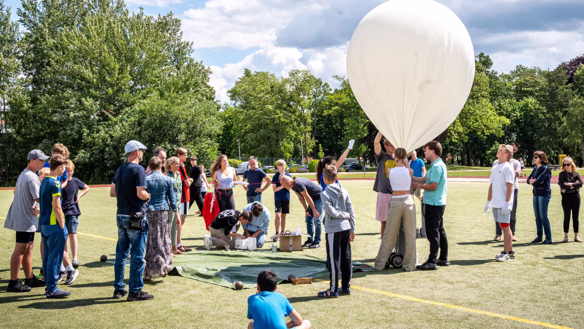 Abenteuer Stratosphären-Wetterballon Abenteuer Stratosphären-Wetterballon